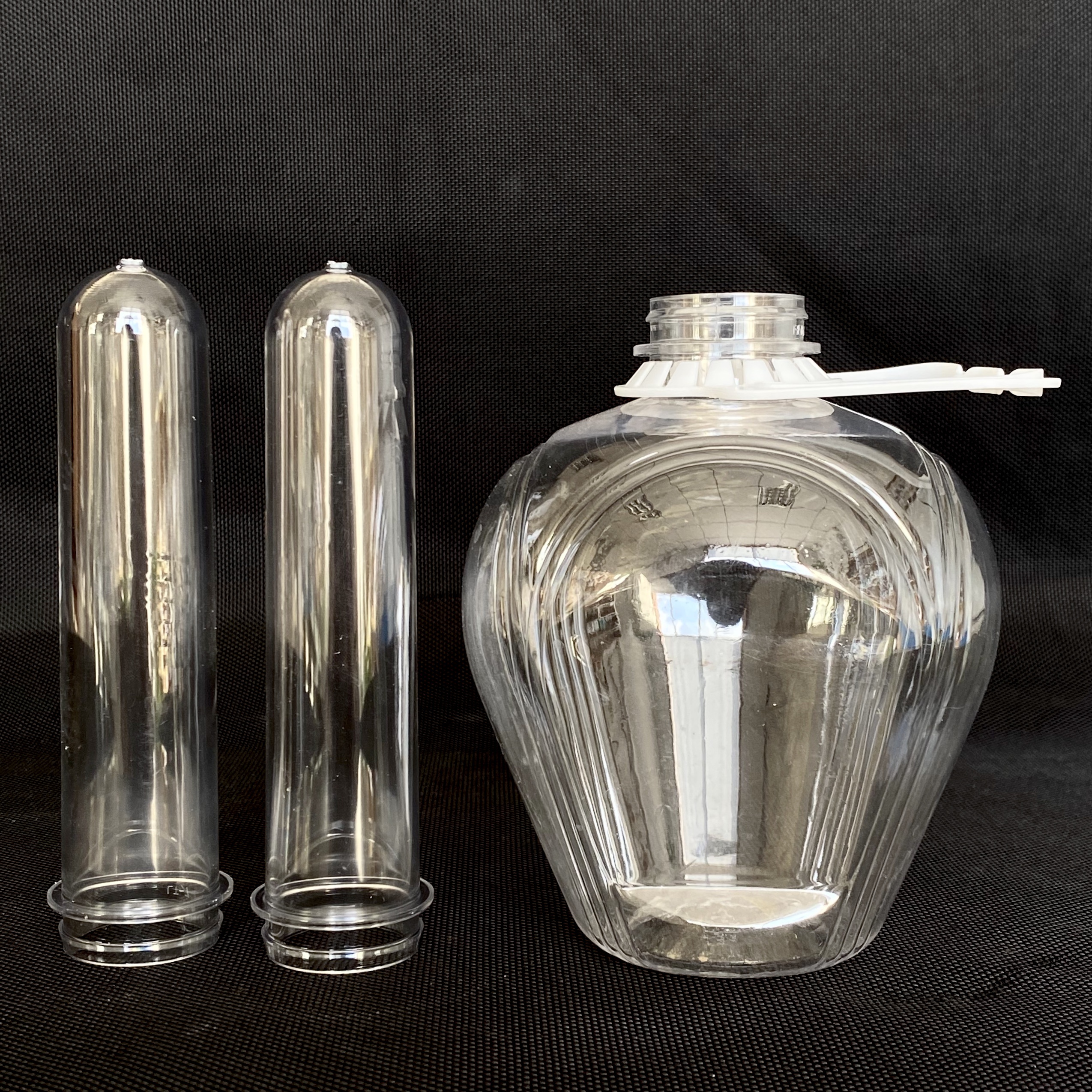 Transparent Cooking Oil Preform 120g Weight with Different Lids And Handles China Supplier Pet Preform for Edible Oil